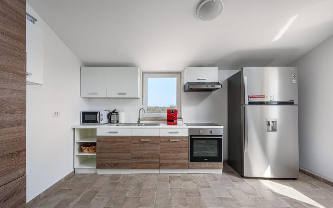Apartments Valeria Divsici Luaran gambar